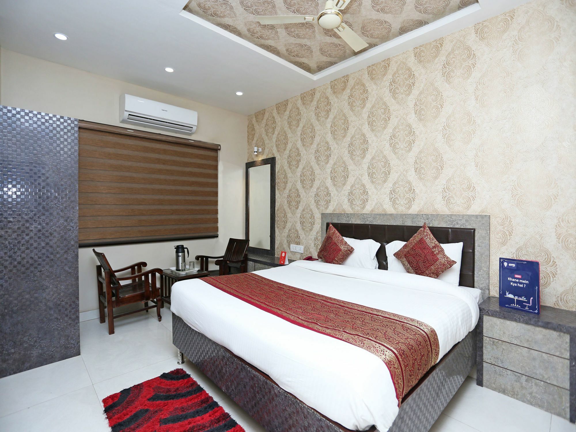 Oyo 10338 Hotel Aadesh Palace Waranasi Zewnętrze zdjęcie